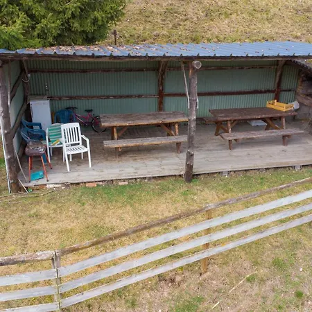 Le Refuge Rustique.